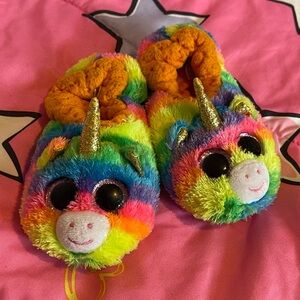 Ty rainbow unicorn toddler slippers size 11-13